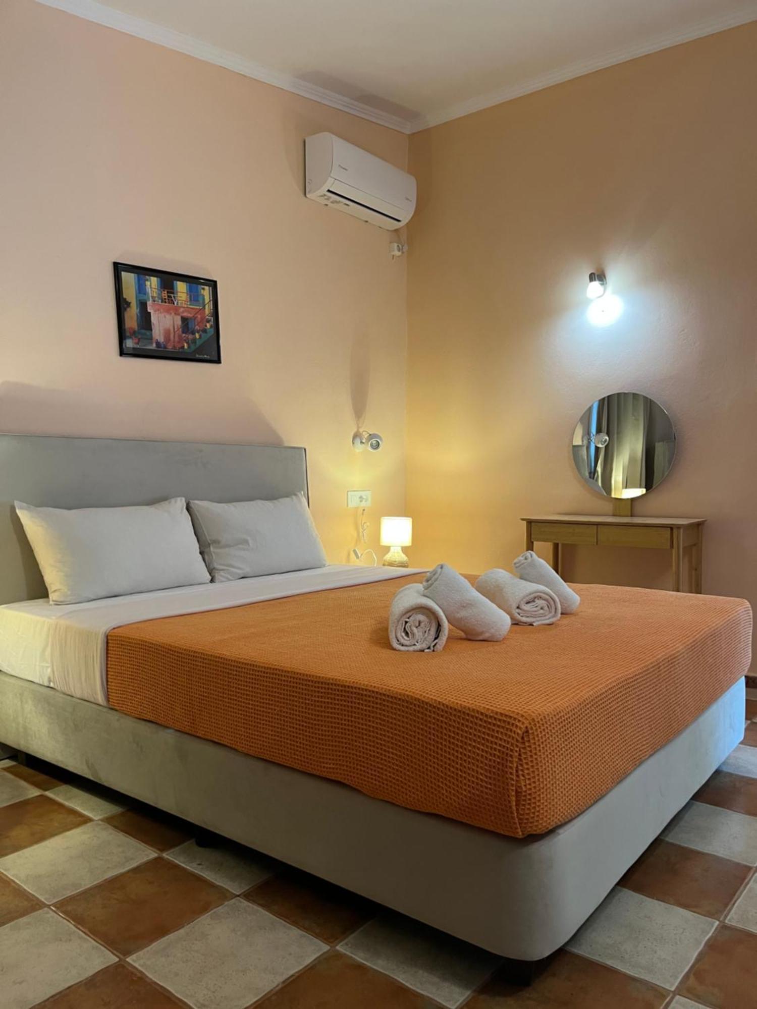 Aparthotel Artemis Vassilikos à Vasilikí Extérieur photo