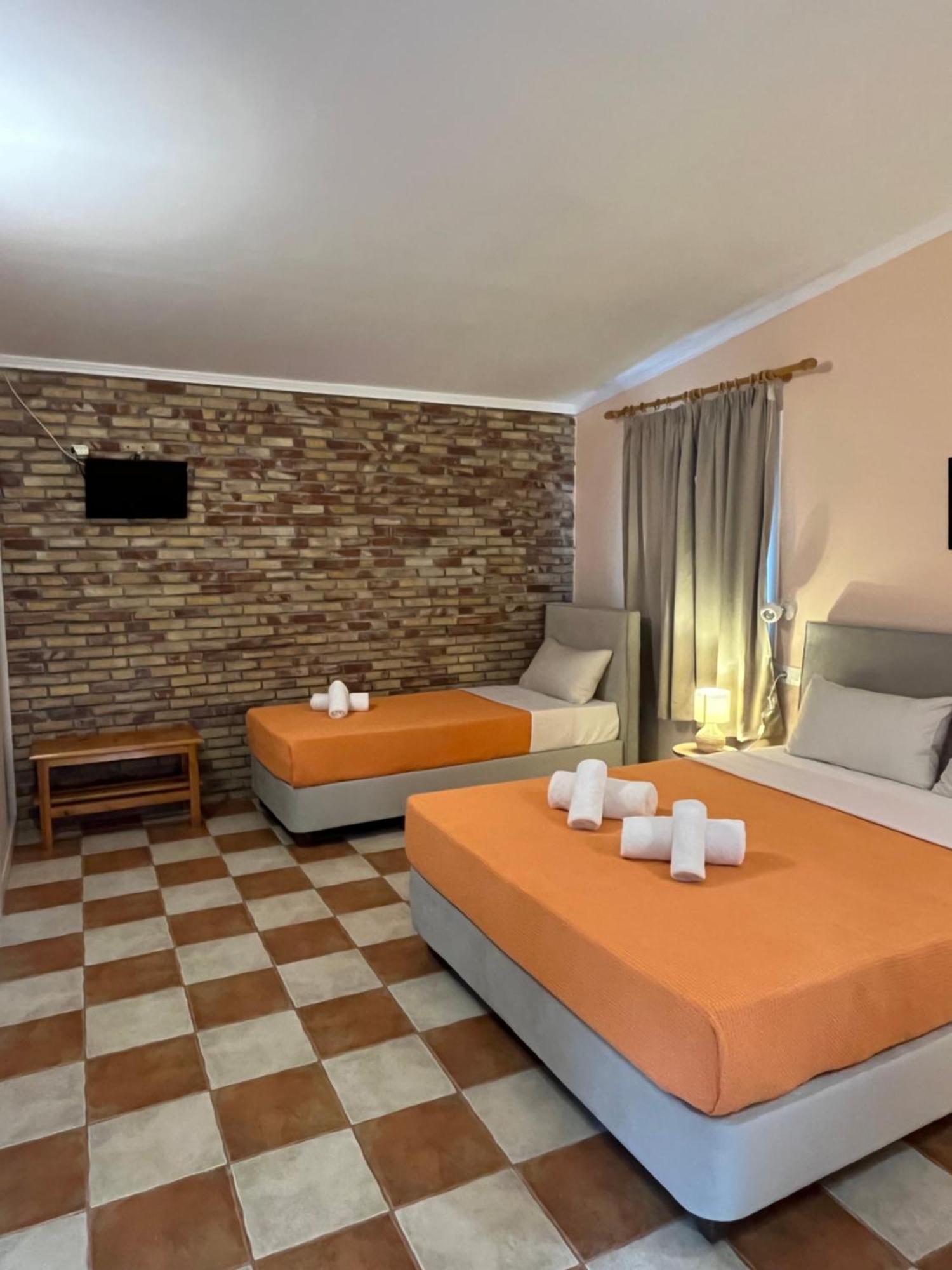 Aparthotel Artemis Vassilikos à Vasilikí Extérieur photo